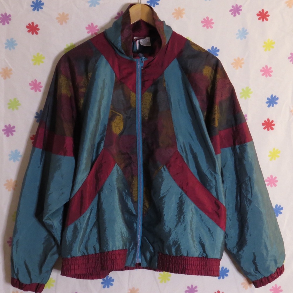 Vintage Retro Windbreaker